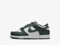 Nike Dunk Low SP "Spartan Green-White"