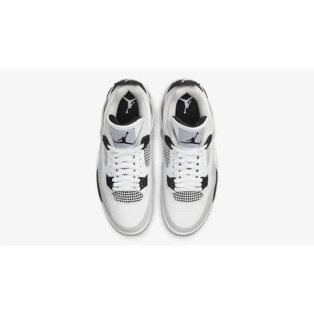 Air Jordan 4 "Military Black