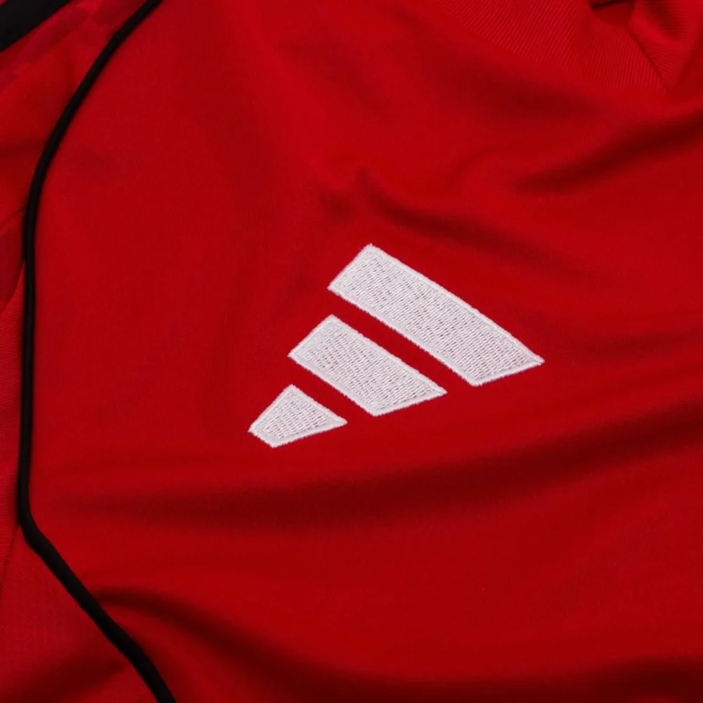 485480be0466 Manchester united 25/26 Home Jersey